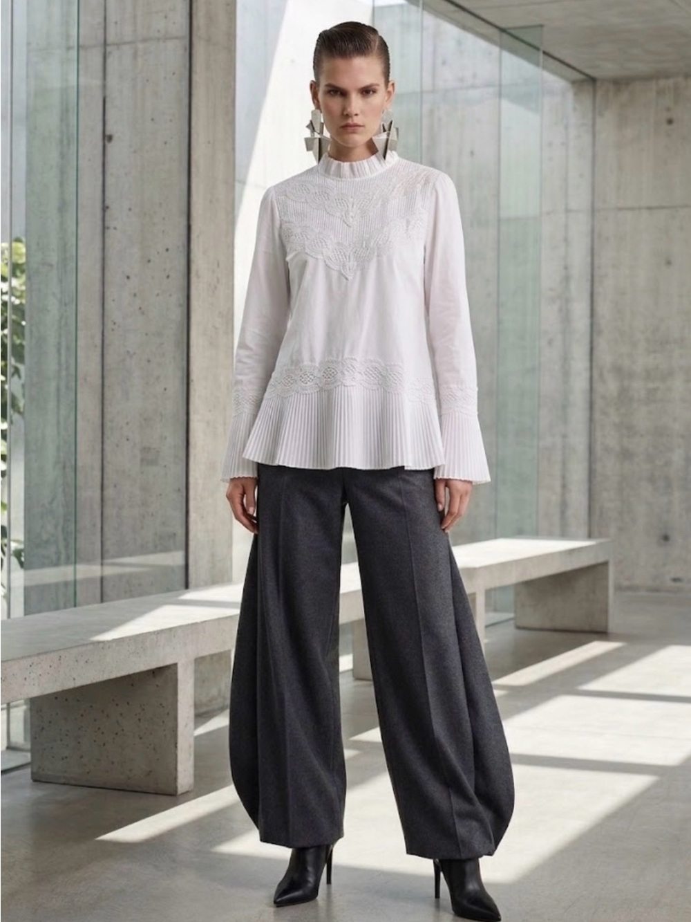 Gorgeous Cotton Lace-Panel Blouse with Pleated Hem